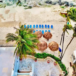 Pelicano - Beachfront Mexiko