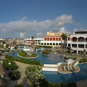 hard-rock-riviera-maya-puerto-aventuras.allrivieramayahotels.com/